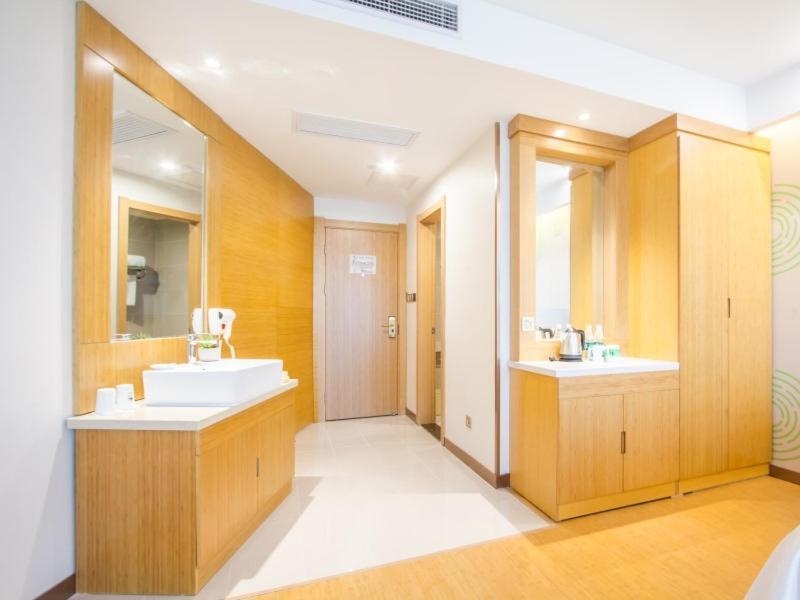 דזיאסין Greentree Inn Wuxi Huishan District Yangshan Town Jiayang Life Plaza Business Hotel מראה חיצוני תמונה