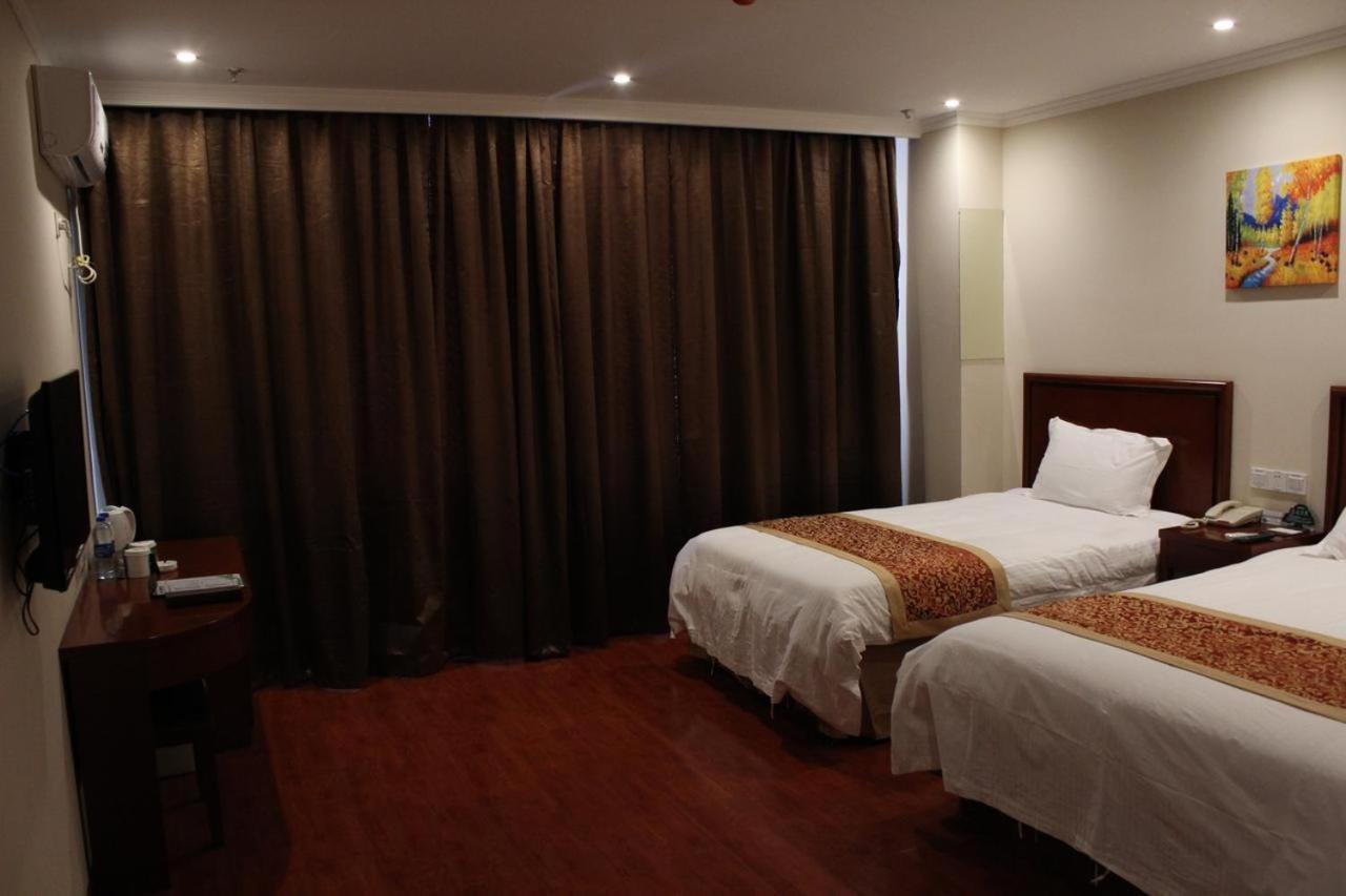 דזיאסין Greentree Inn Wuxi Huishan District Yangshan Town Jiayang Life Plaza Business Hotel מראה חיצוני תמונה